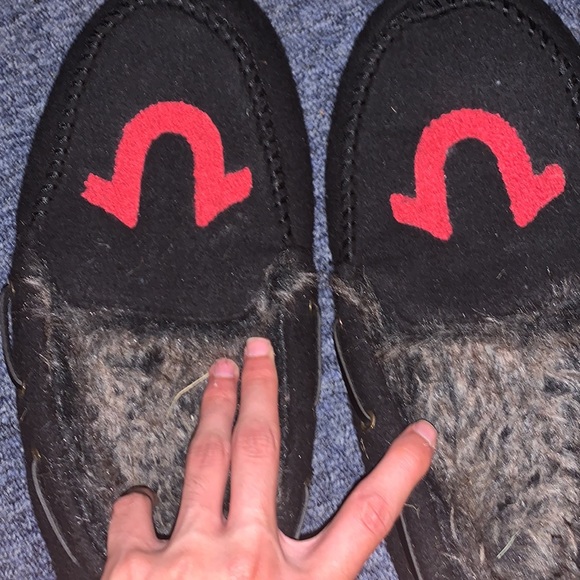 True religion slippers like brand new - Picture 3 of 3